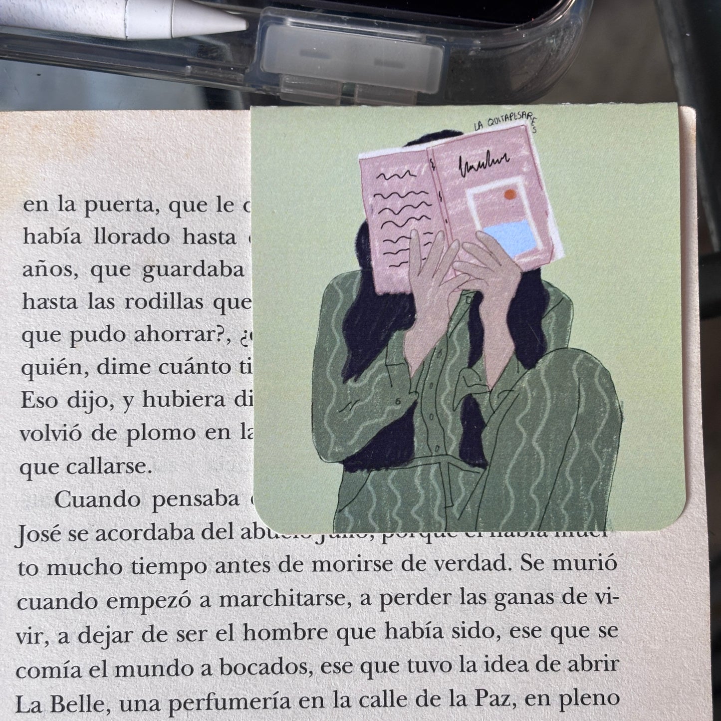 Separador de libros chica