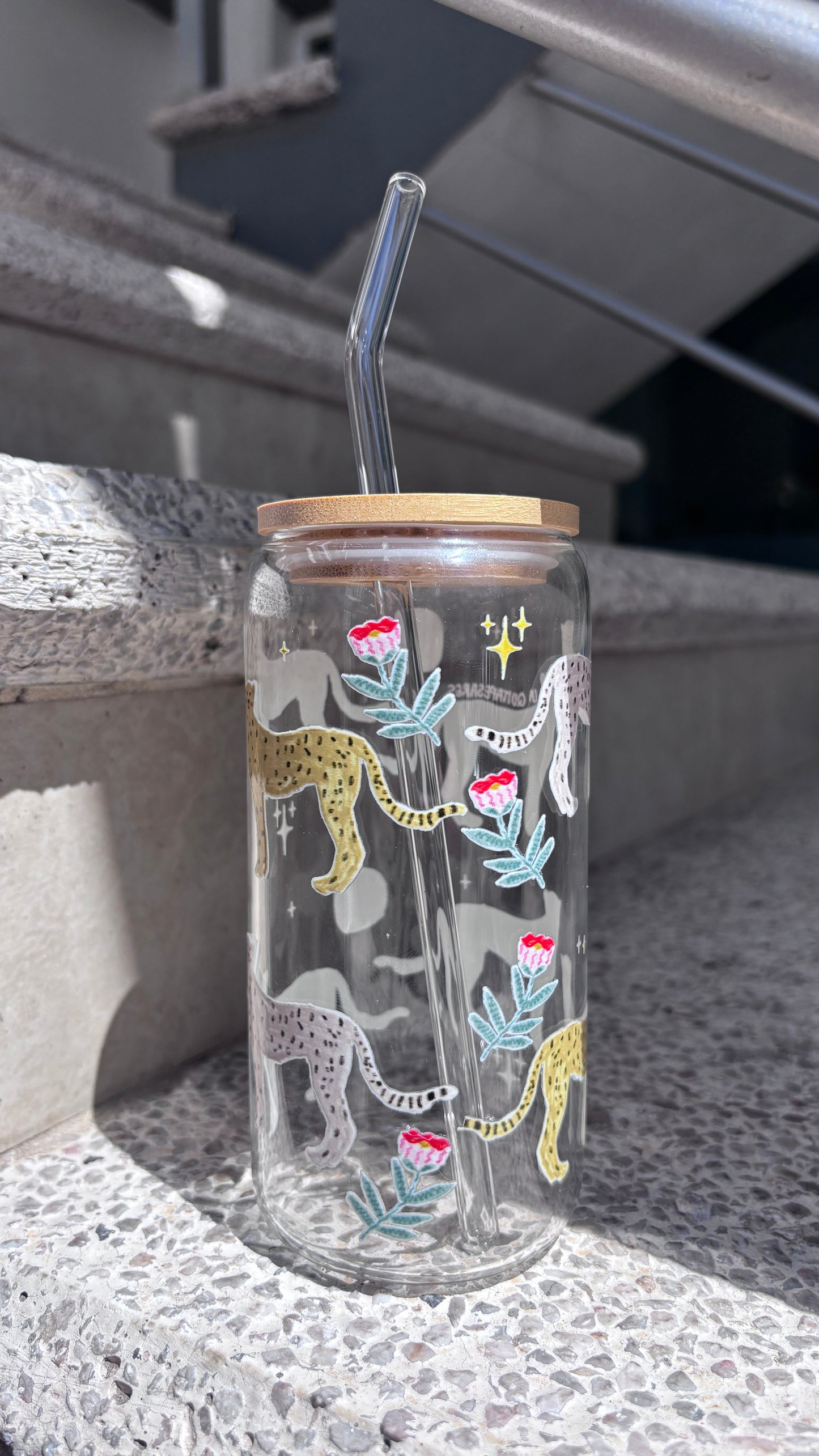 Vaso de vidrio leopardos