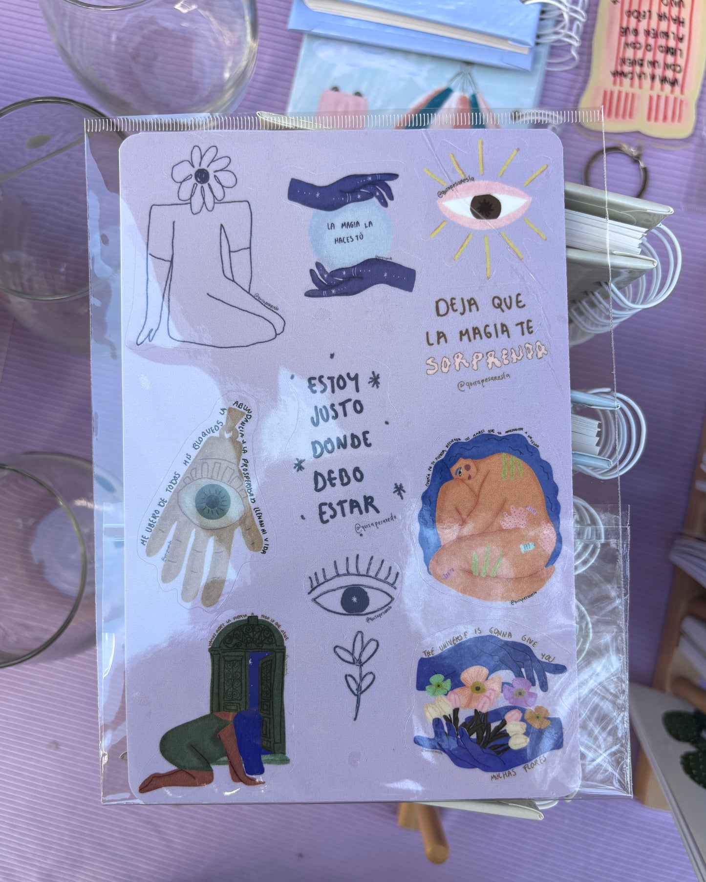 Plantilla de stickers universo