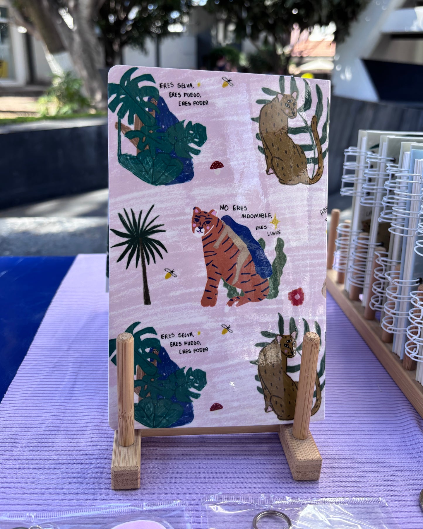 Libreta pasta blanda felinos