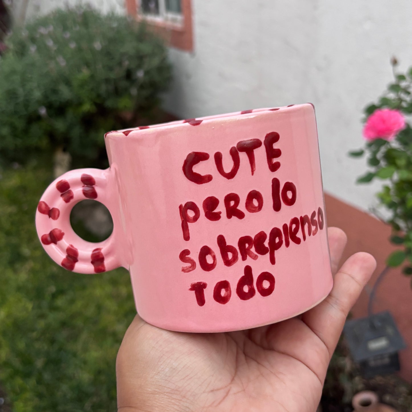 Taza cute pero lo sobre pienso todo
